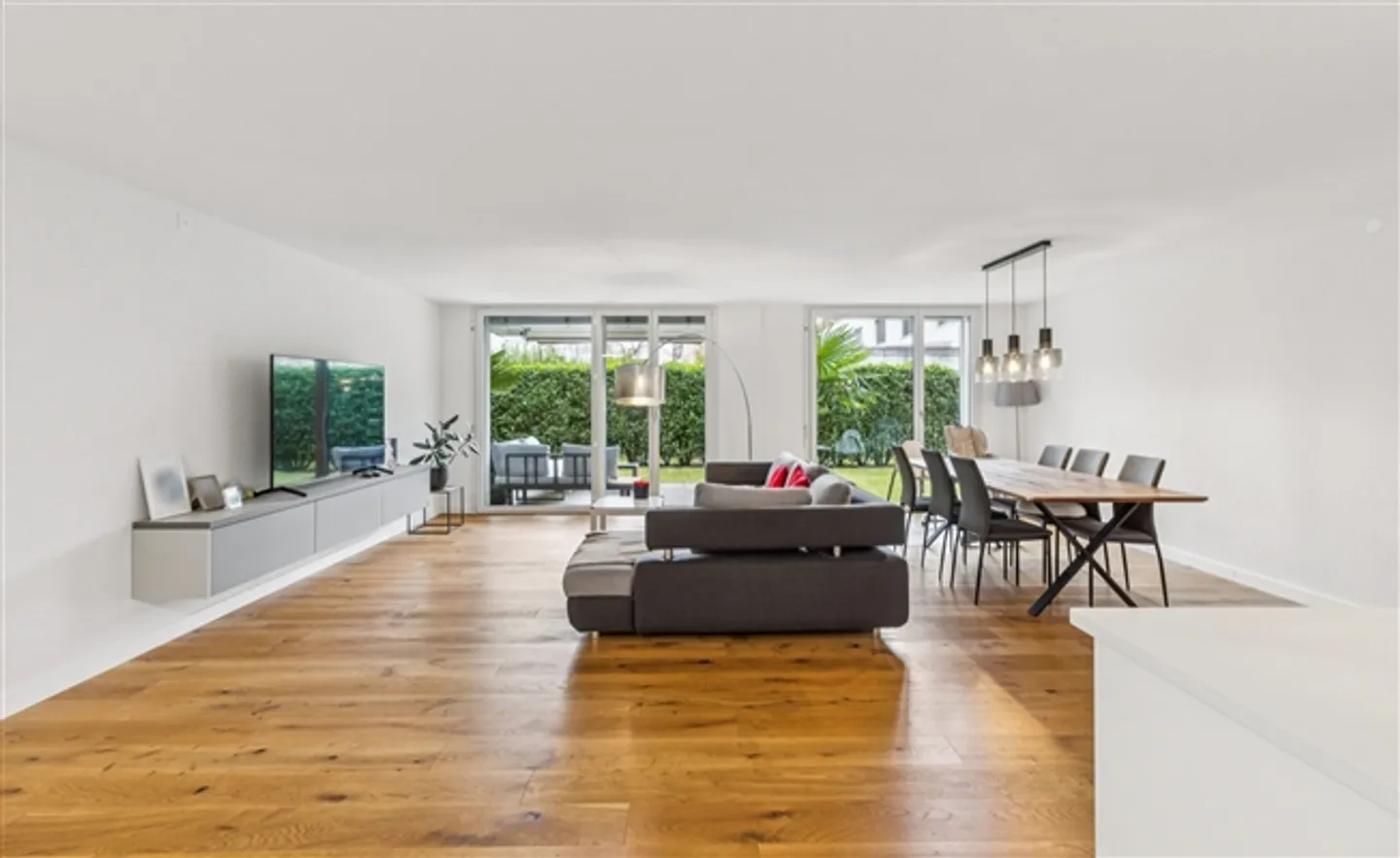 Appartamento giardino moderno 3.5 locali - Elegante, ristrutturato e Minergie-efficiente - Foto 4 di 13