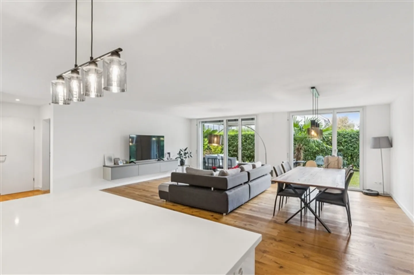 Appartamento giardino moderno 3.5 locali - Elegante, ristrutturato e Minergie-efficiente - Foto 6 di 13