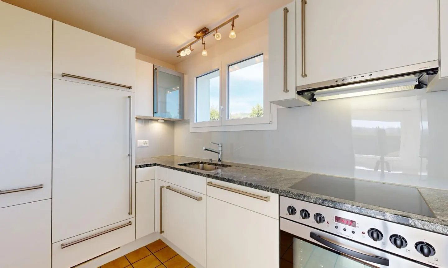 Casa bifamiliare nel cuore di Studen - Foto 4 di 11
