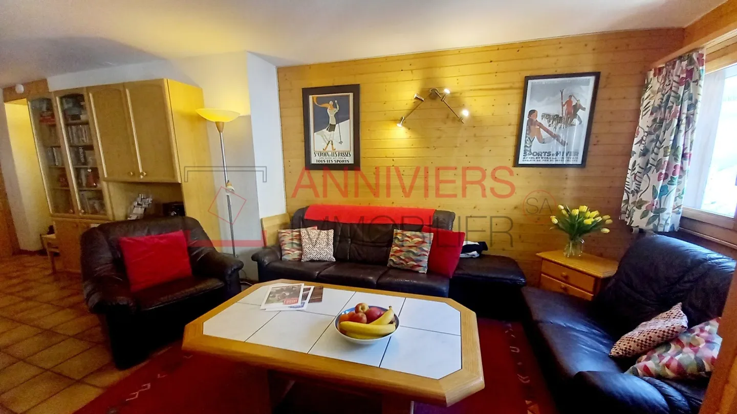 Charmante Wohnung mit Bergblick - Foto 4 von 28