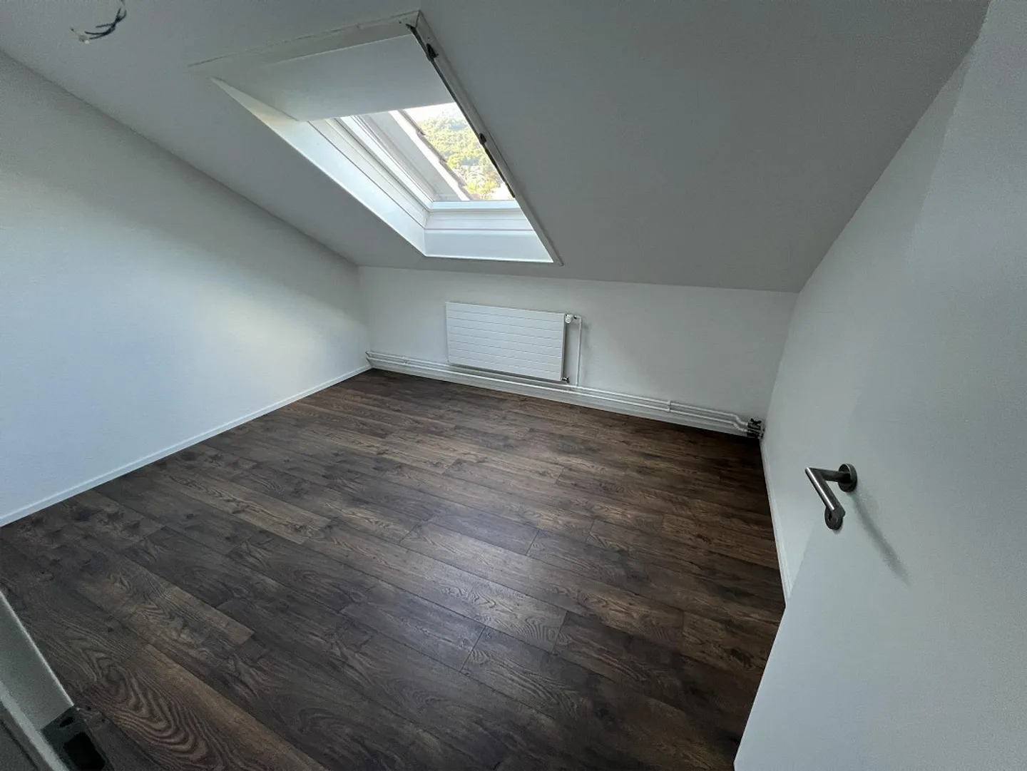 Prima locazione! - appartamento mansardato ristrutturato e bellissimo di 4,5 locali con grande loggia! - Foto 9 di 9