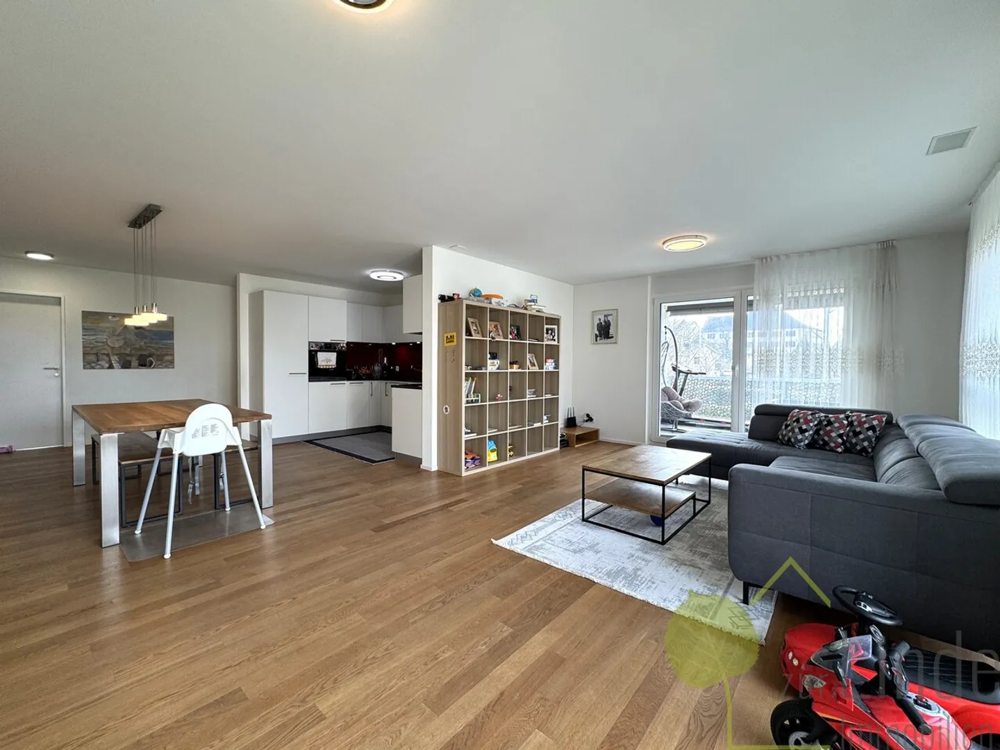 Vie moderne près de la gare de Klingnau - Photo 4 sur 12