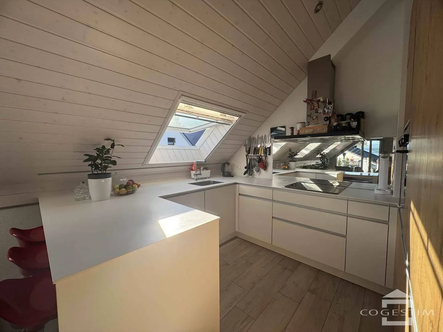Ultimo piano 4.5 stanze - Foto 8 di 10