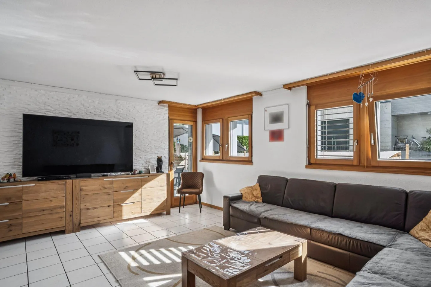 Gemütliche 4.5-Zimmer-Wohnung im  attraktiven Villenquartier von Raron - Foto 2 von 13