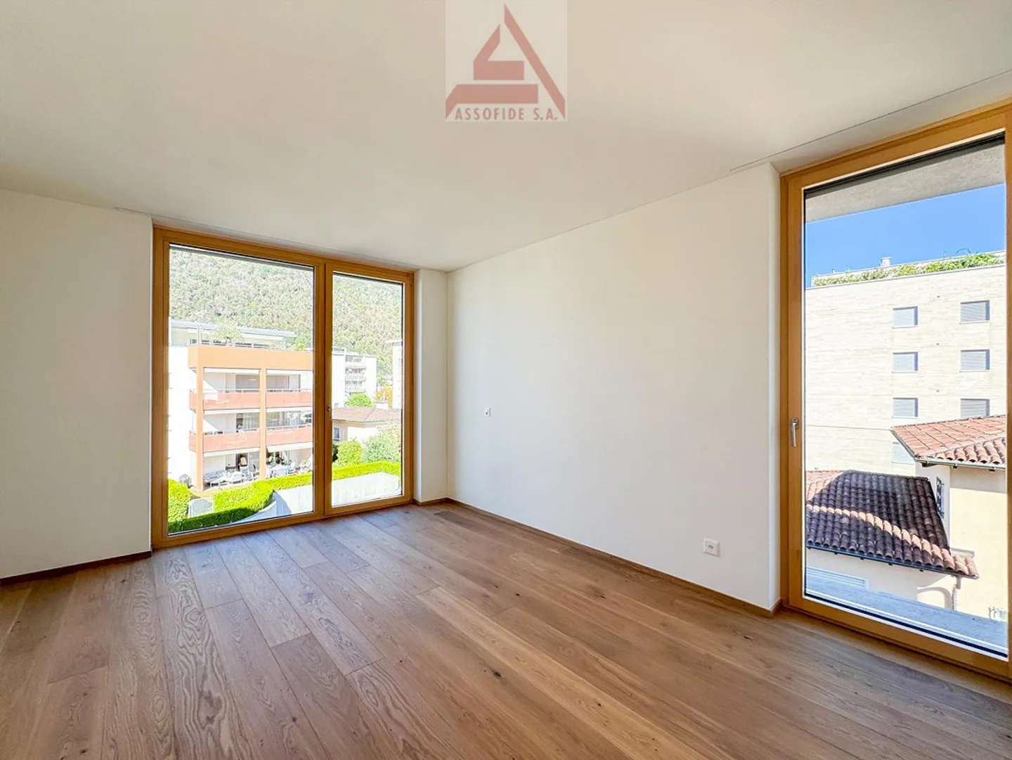Modernity, comfort and style - Photo 3 of 5