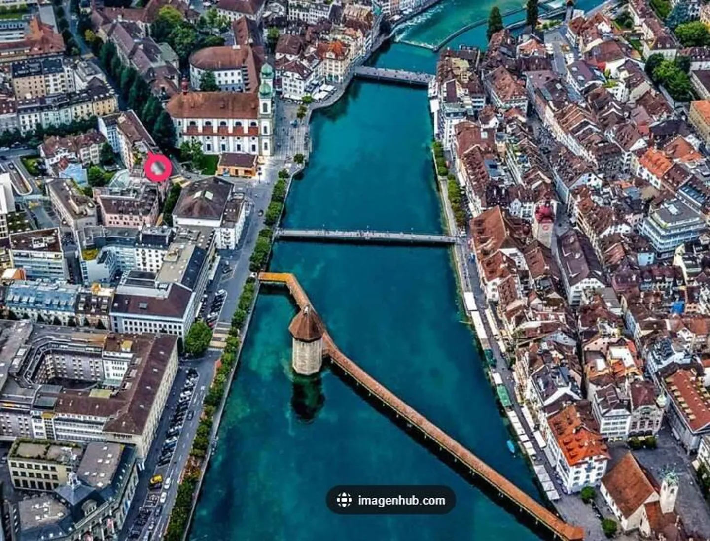 Votre nouveau magasin / cabinet avec vue sur la Reuss et la vieille ville - Photo 8 sur 8