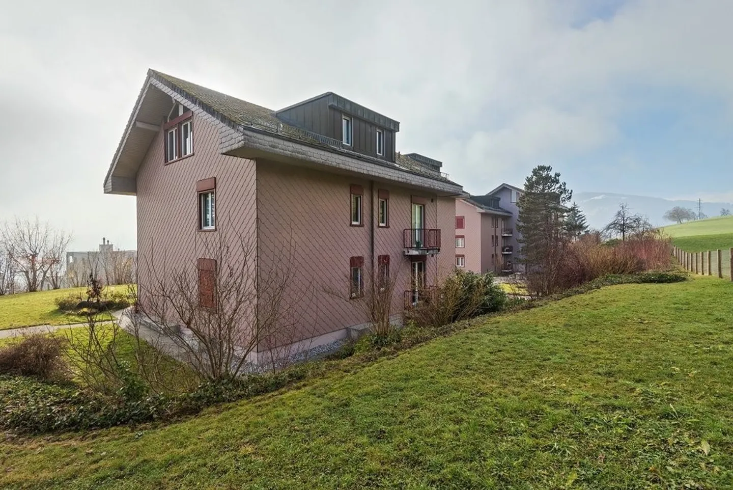 Appartamento in affitto - Foto 2 di 12