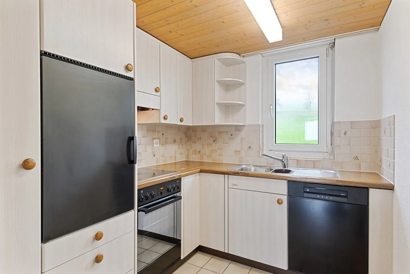 Appartamento in affitto - Foto 3 di 12