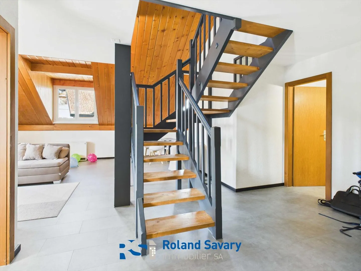 Appartamento 4.5 stanze - Foto 1 di 13