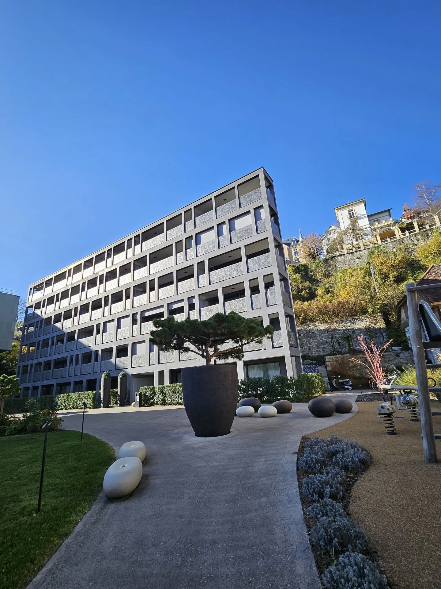 Apartment with 4.5 rooms on the 5th floor - Photo 1 of 19