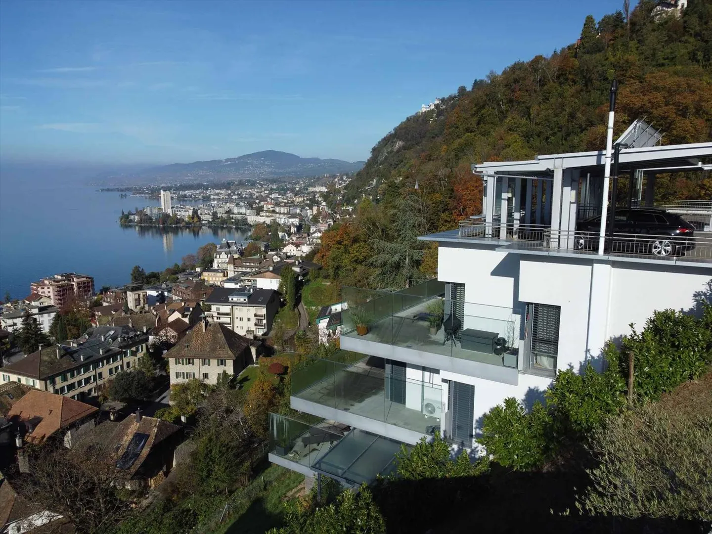 Magnifico attico con vista panoramica sul lago e sulle Alpi - Foto 13 di 13