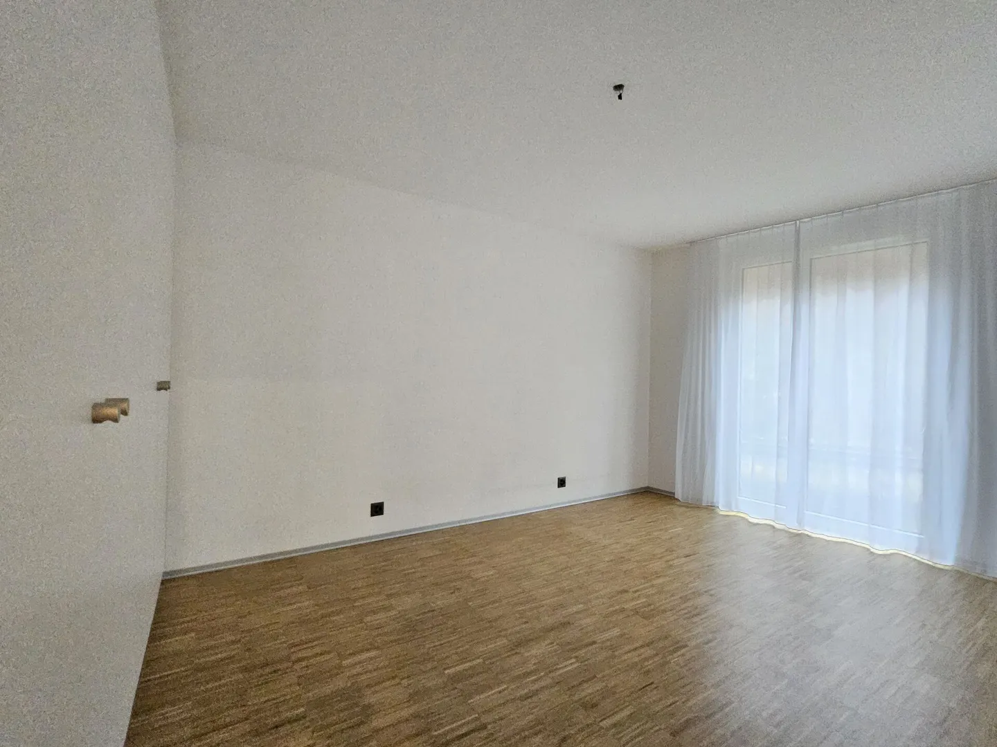 Apartment with 4.5 rooms on the 5th floor - Photo 9 of 19