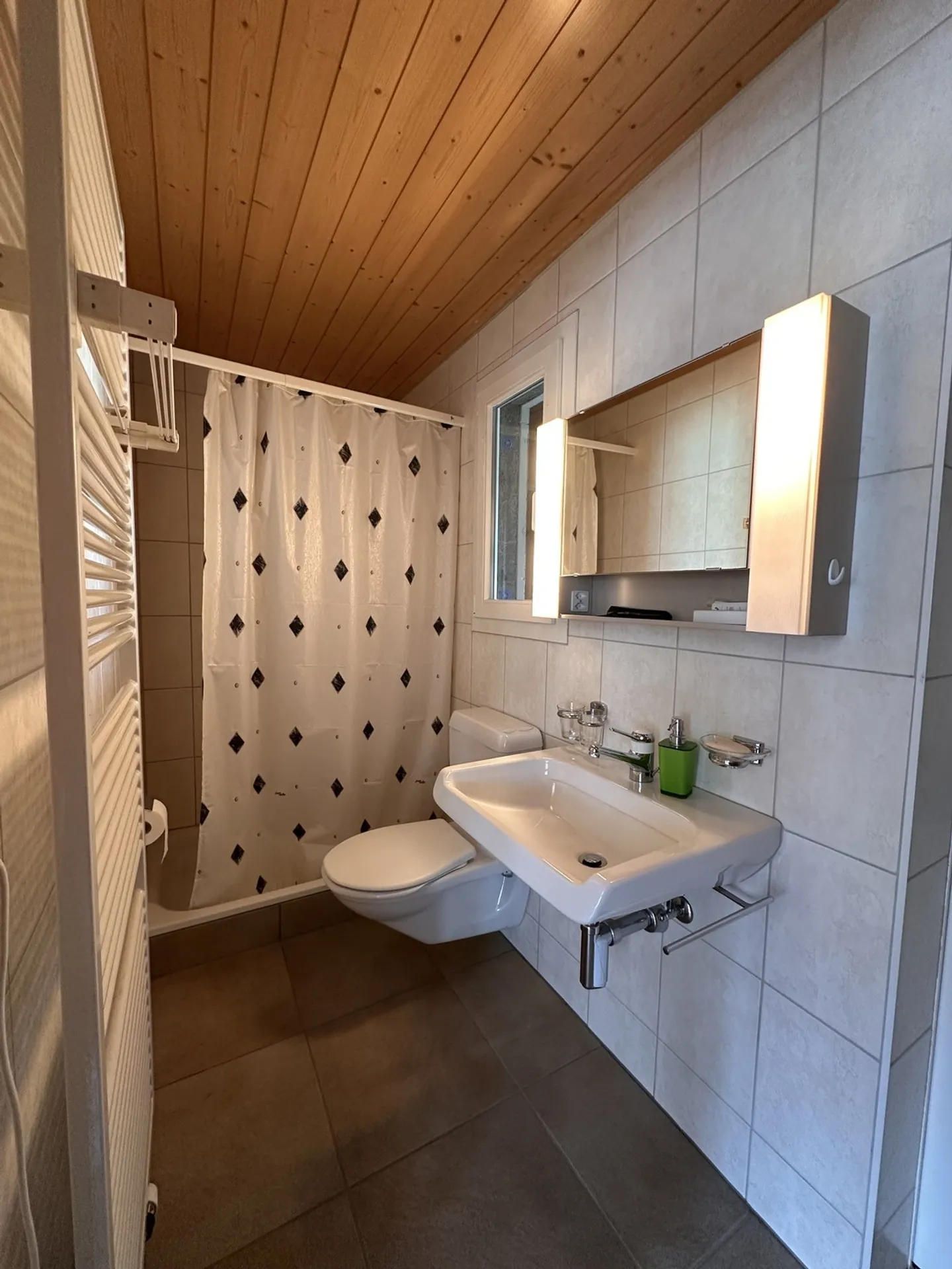 Cerchi spazi per uffici, magazzini o laboratori? Da noi troverai quello che cerchi! - Foto 3 di 4