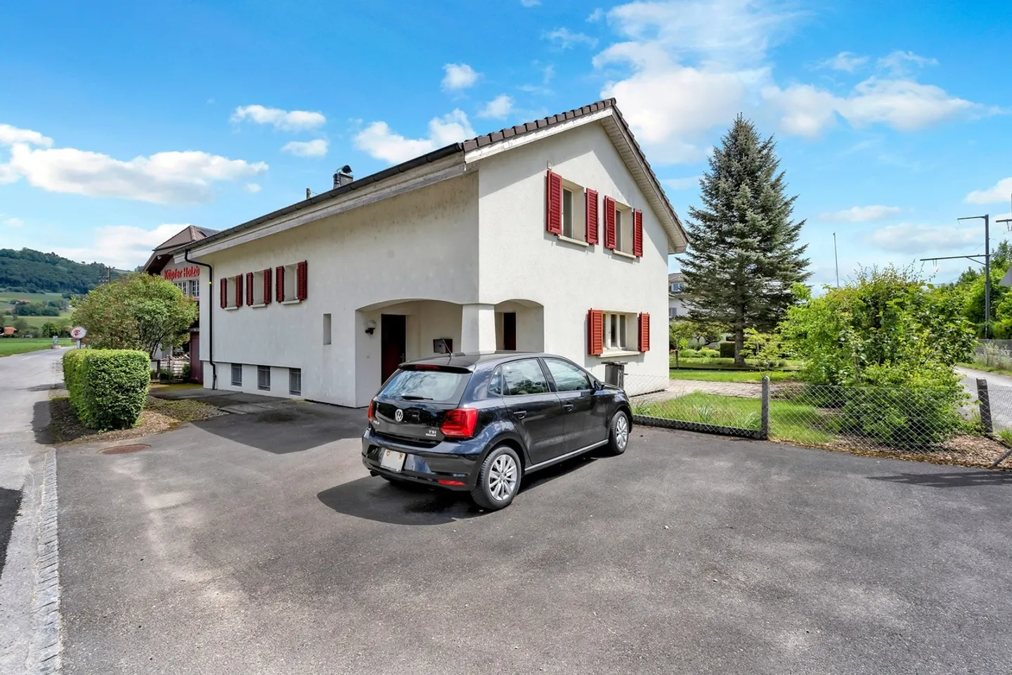 Charmante maison familiale à Kaufdorf - Photo 1 sur 12