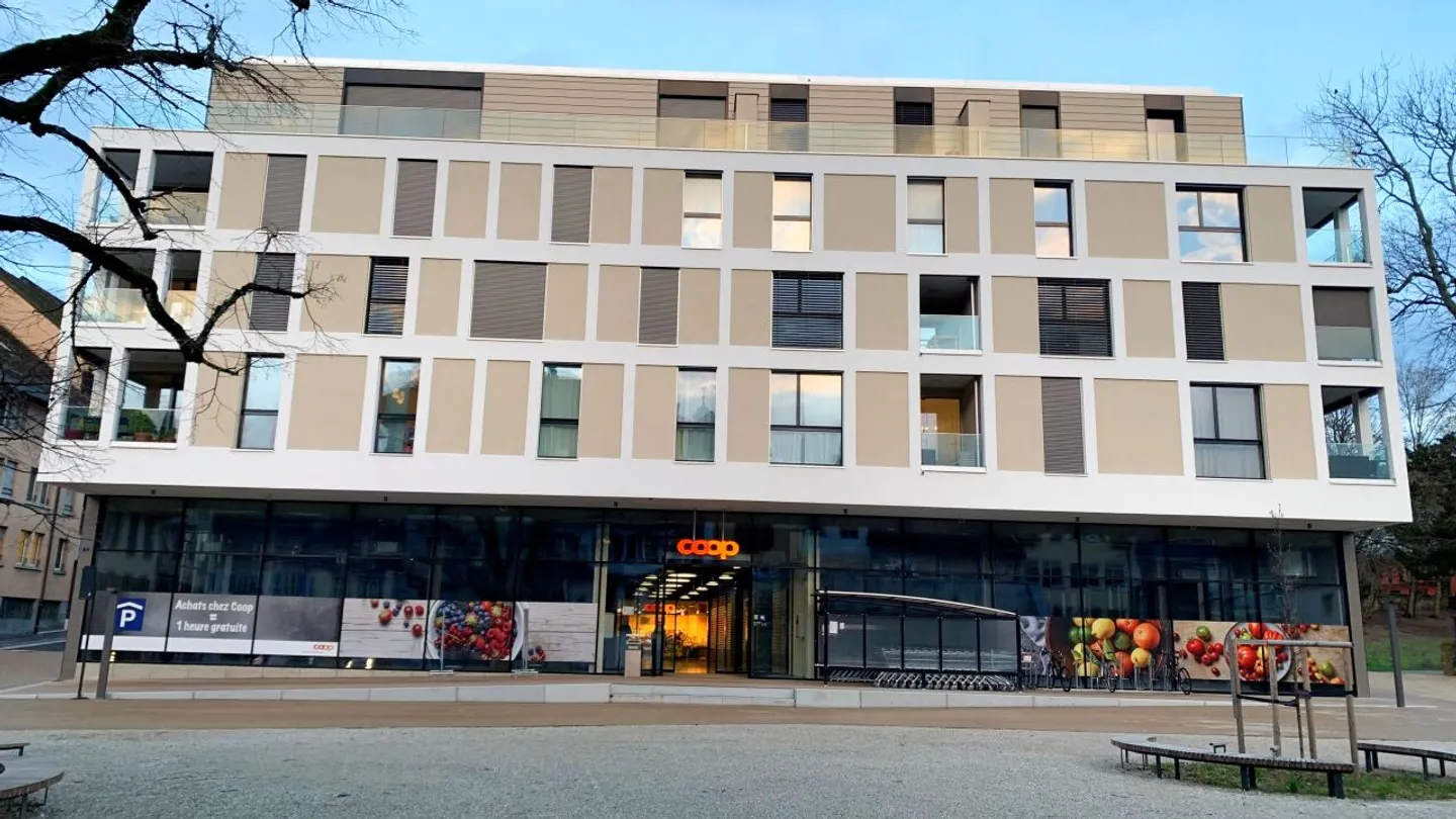 For rent - New commercial space of 507 m² in the heart of Rolle - Rue du Temple - Photo 6 of 8