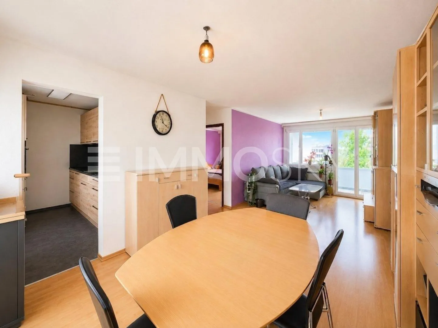 Geräumige Wohnung mit Grünblick - Foto 2 von 5