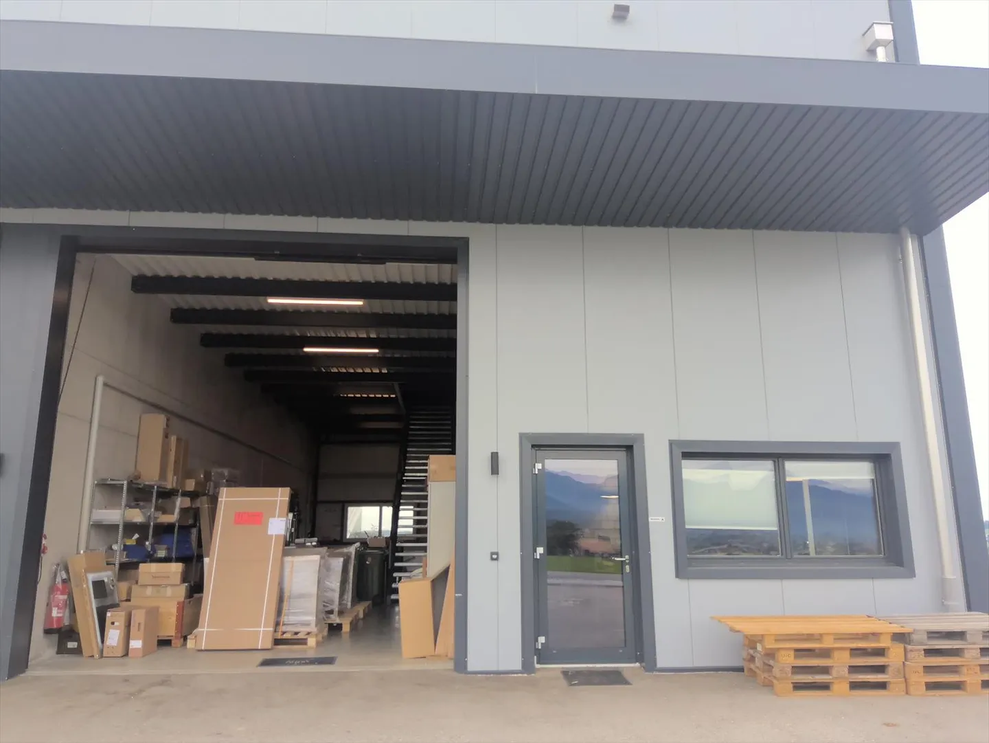 Commerce - Photo 1 sur 9