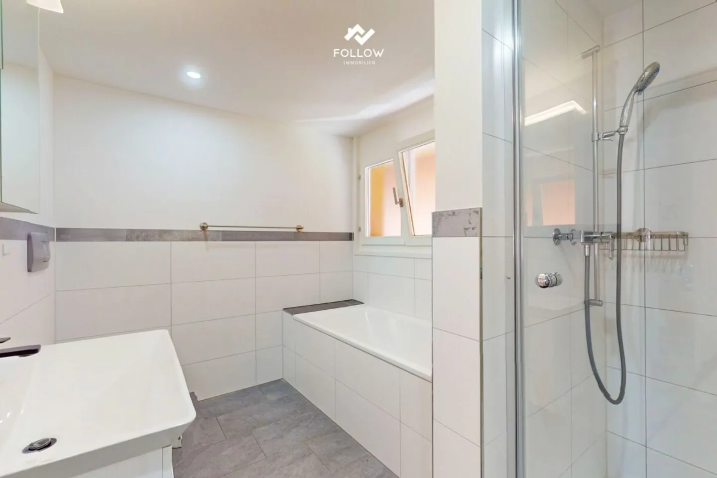 Grande maison bifamiliale - deux unités résidentielles, nature pure & confort moderne - Photo 8 sur 19