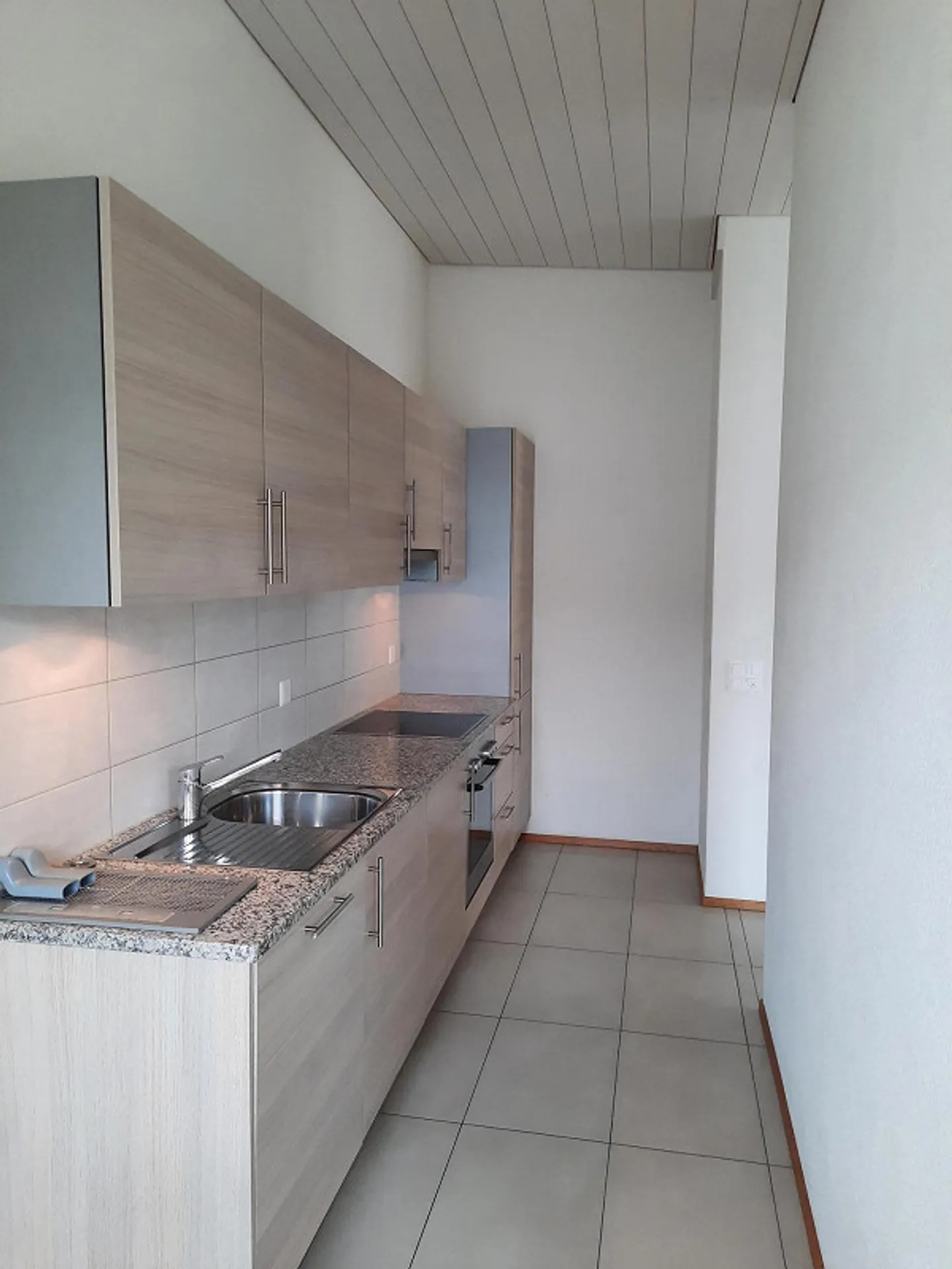 Appartement lumineux 3½ pièces - Photo 2 sur 7