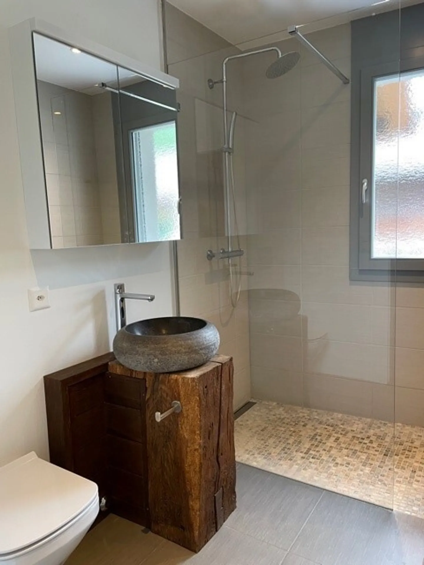 Luxuriöse 3,5-Zimmer-Wohnung im 1. Stock - Foto 8 von 11