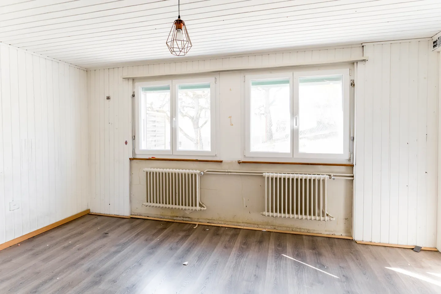 Casa multiuso unica a Moutier - Foto 3 di 16