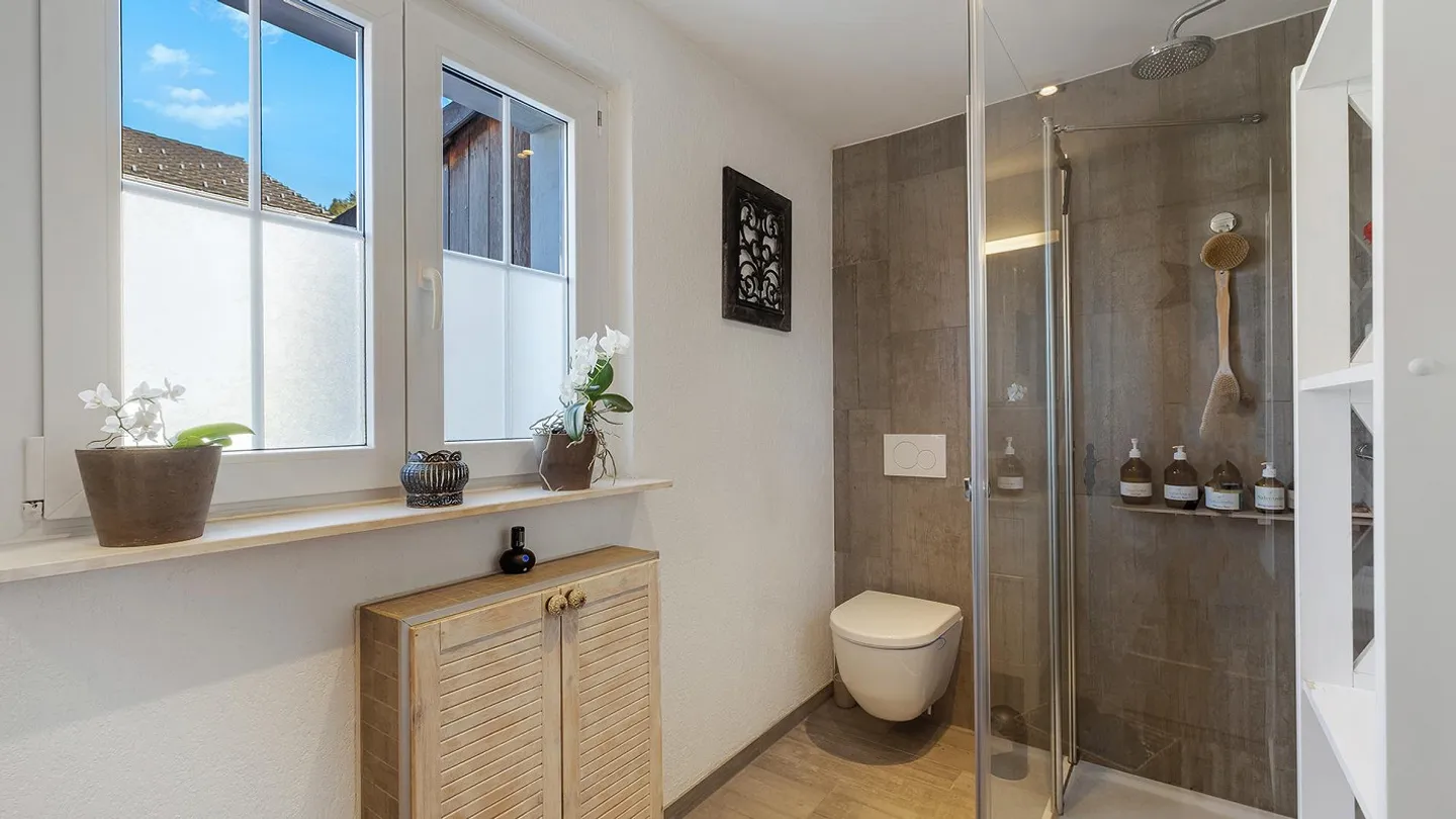 Incantevole casa unifamiliare di 4,5 stanze con oasi giardino - Foto 11 di 15