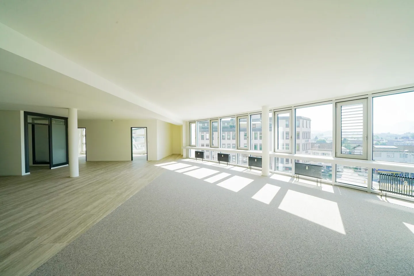 Posizione centrale incontra flessibilità: 256 m² per la tua attività - Foto 8 di 9