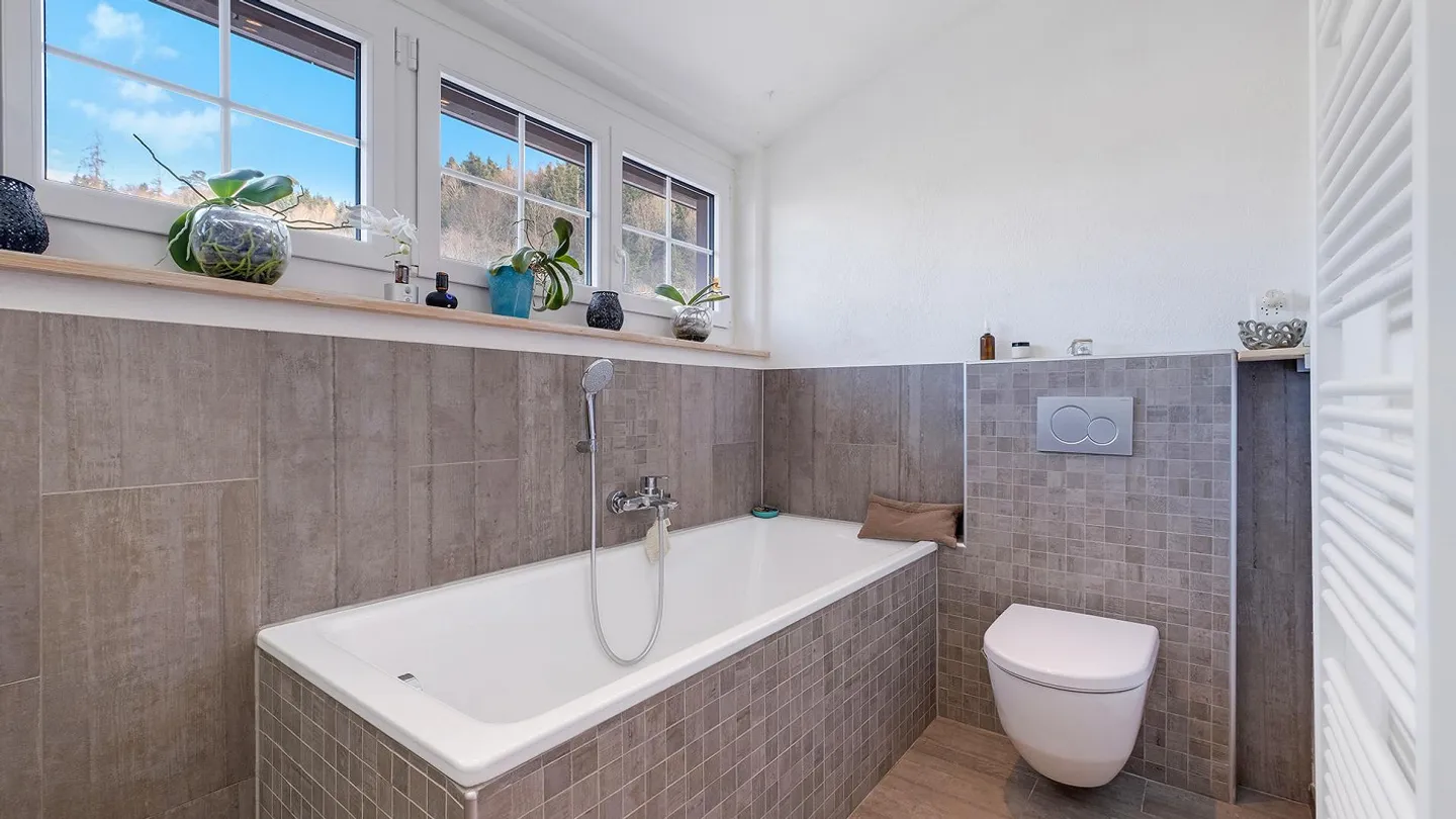 Incantevole casa unifamiliare di 4,5 stanze con oasi giardino - Foto 12 di 15