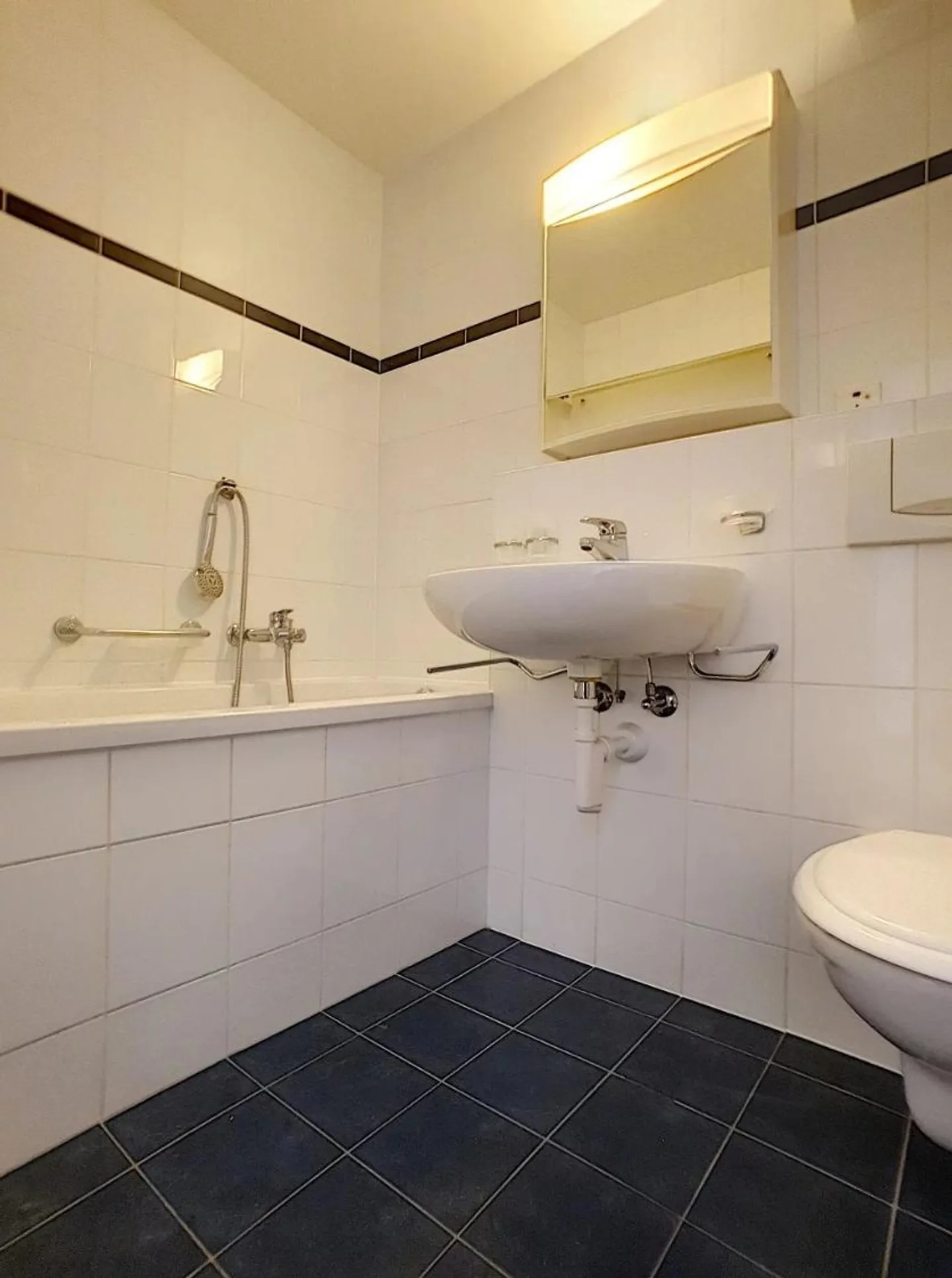 Appartement 3.5 pièces central - Photo 7 sur 8