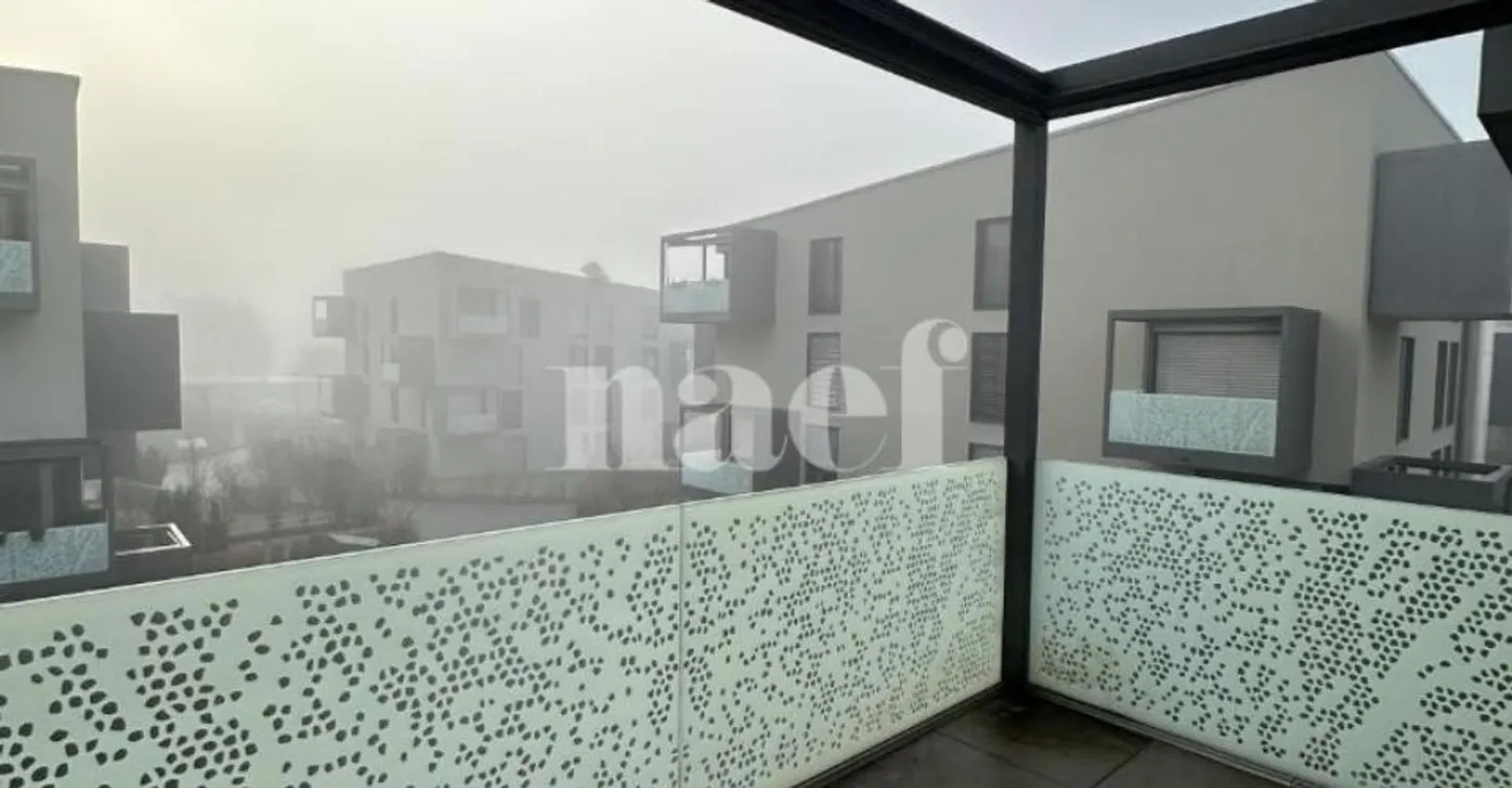 Apartment in a recent building - Photo 3 of 6