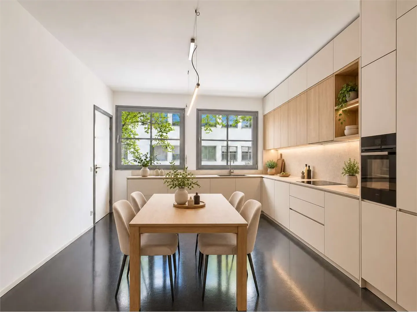 Grand appartement dans la zone centrale - Photo 7 sur 8