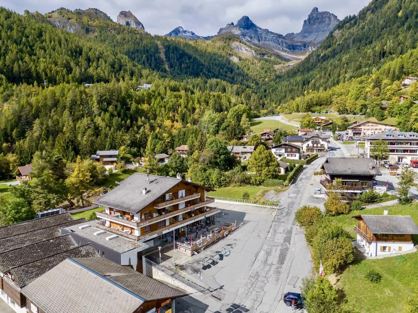 Appartement avec 3,5 pièces au cœur de la station - Photo 12 sur 14