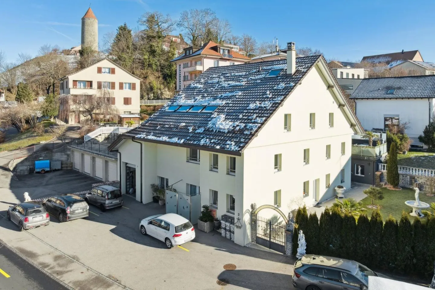 Triplex Charmant Près du Château - Photo 1 sur 13