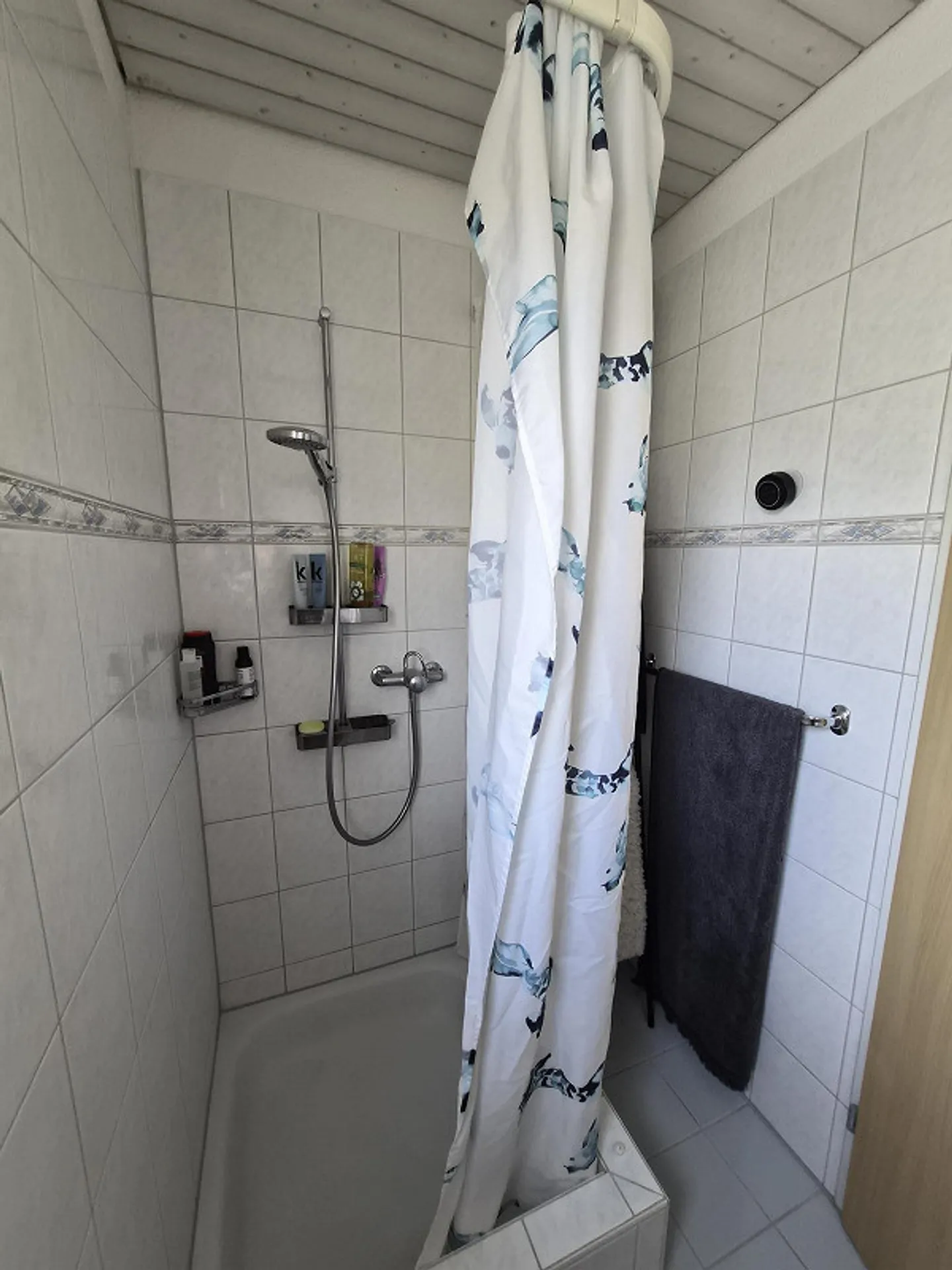 Appartamento luminoso di 4,5 stanze di 104 m2 - Foto 12 di 17