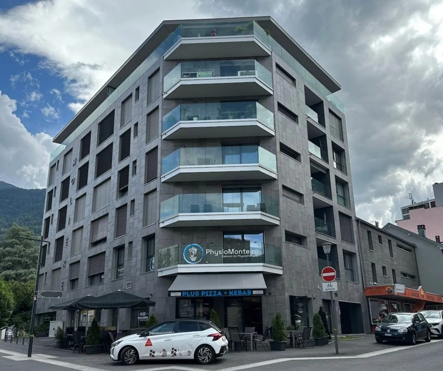 2-Zimmer-Büro im Zentrum von Monthey - Foto 1 von 3