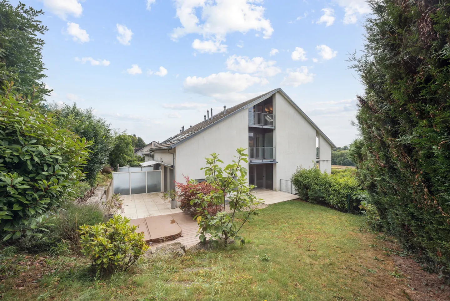 Moderner Komfort, ländlicher Charme - Foto 2 von 13