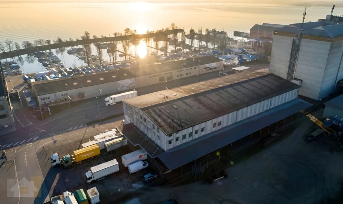 Ufficio esclusivo a Romanshorn: Lavorare dove altri vanno in vacanza - Foto 2 di 2