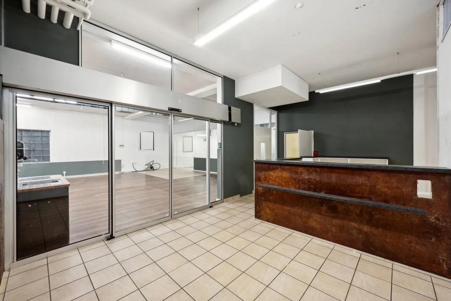 Gewerbefläche in Muttenz - Foto 2 von 12