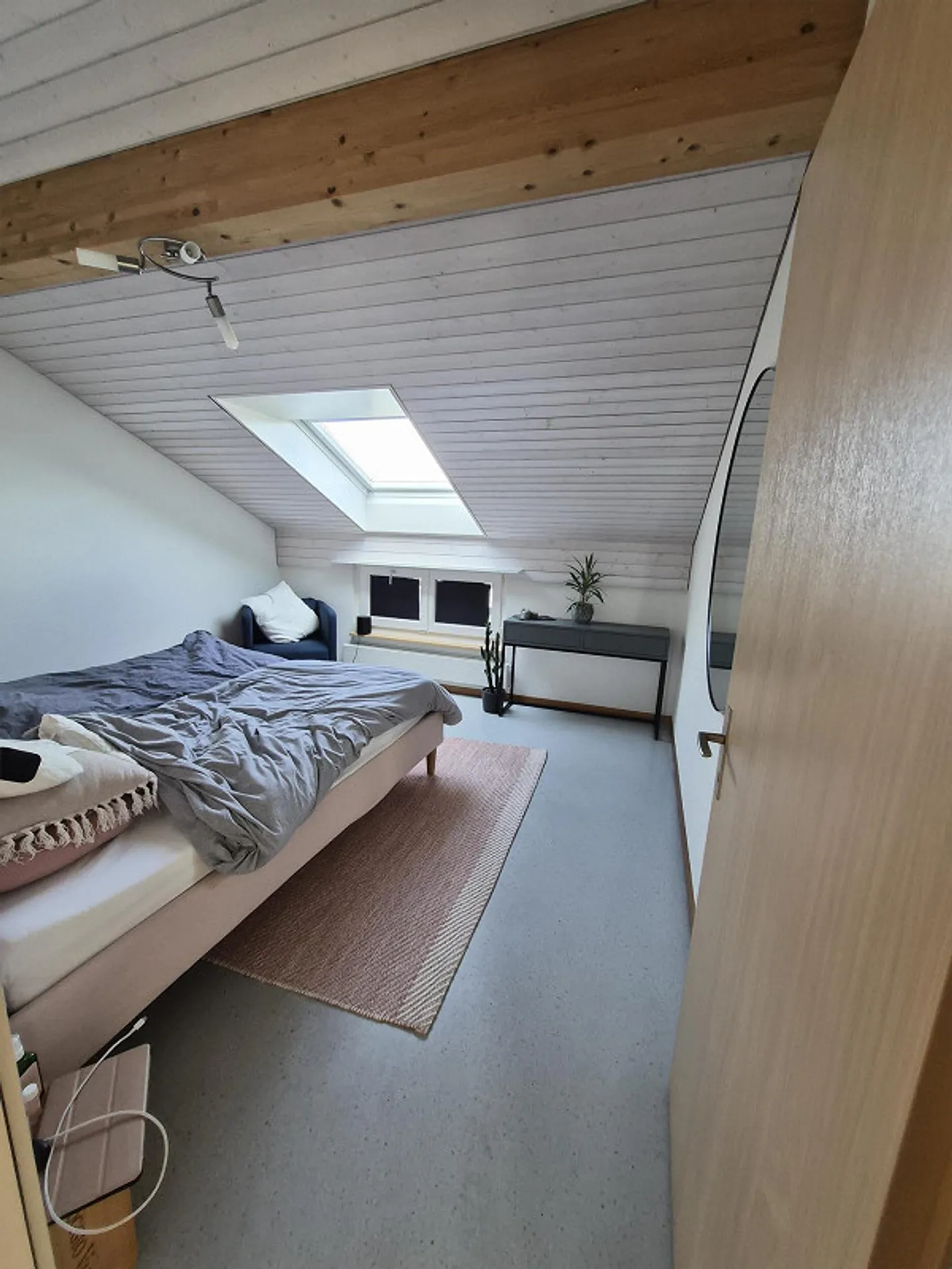 Appartamento luminoso di 4,5 stanze di 104 m2 - Foto 15 di 17