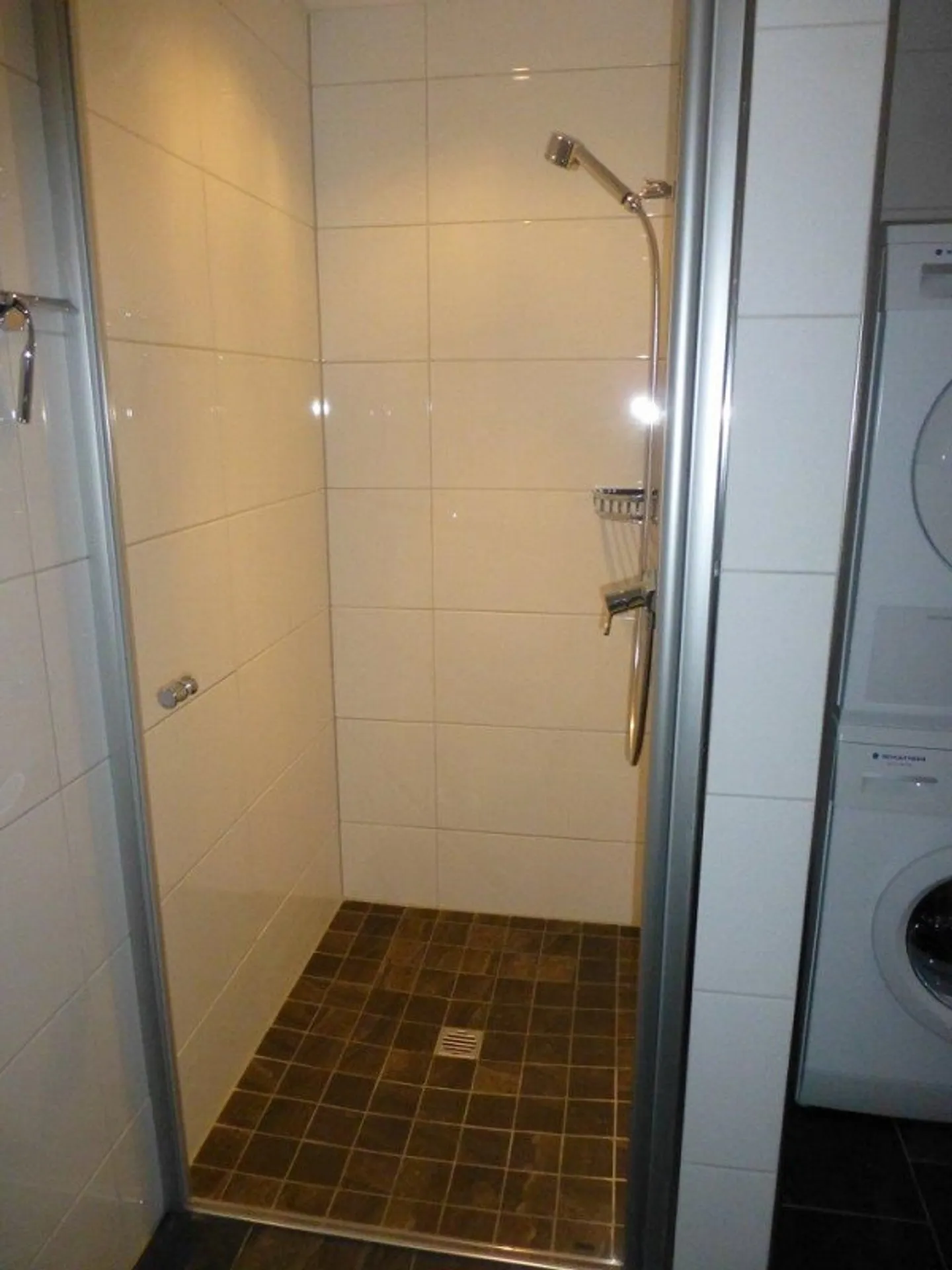 Spacious 4 1/2 room apartment in Schmitter West - Photo 9 of 22