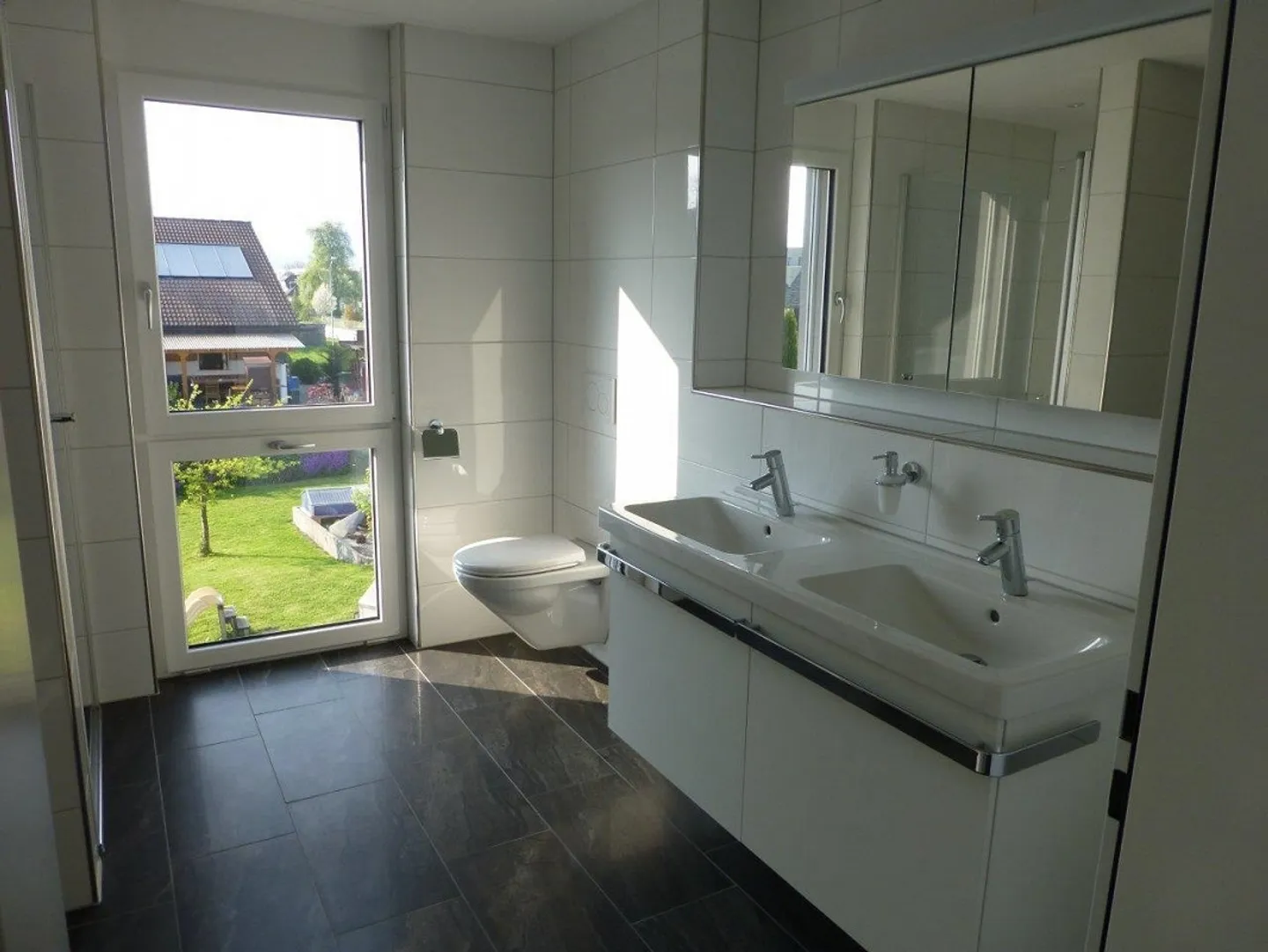 Spacious 4 1/2 room apartment in Schmitter West - Photo 13 of 22