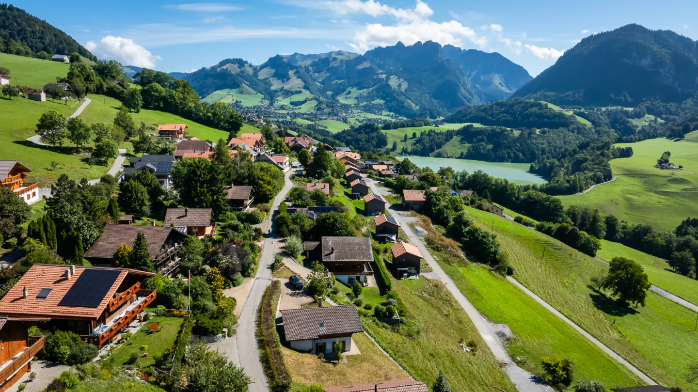 Un ambiente di vita unico: autenticità e panorama - Foto 1 di 11
