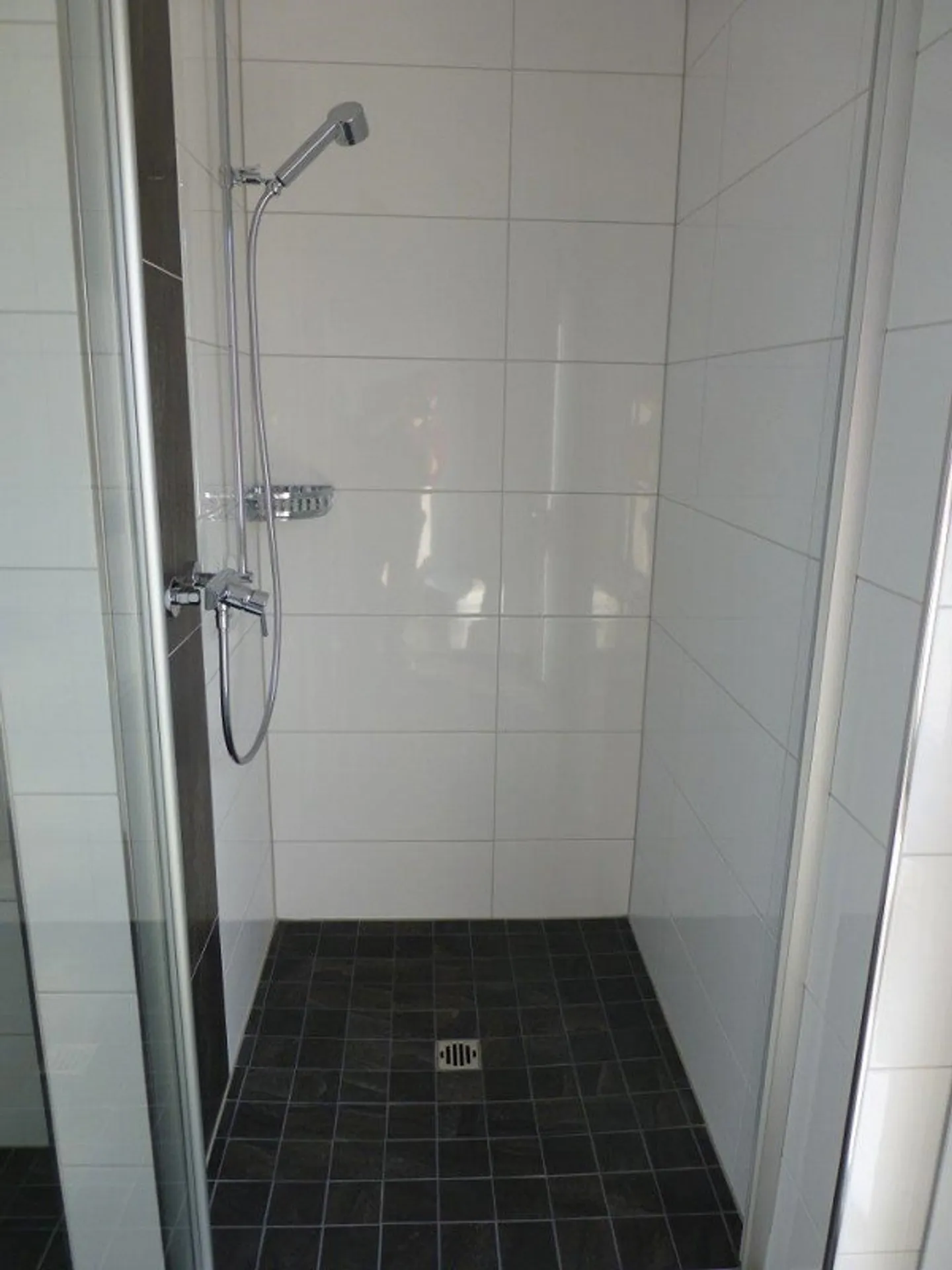 Spacious 4 1/2 room apartment in Schmitter West - Photo 16 of 22