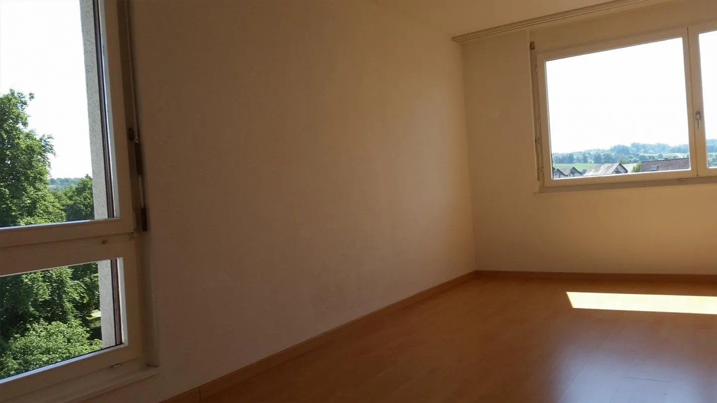 Bellissimo e moderno appartamento di 2,5 stanze in posizione centrale - 133 - Foto 6 di 9