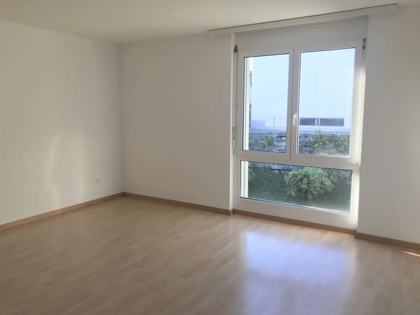 Helle und grosszügige Wohnung mit Seeblick - Foto 6 di 12
