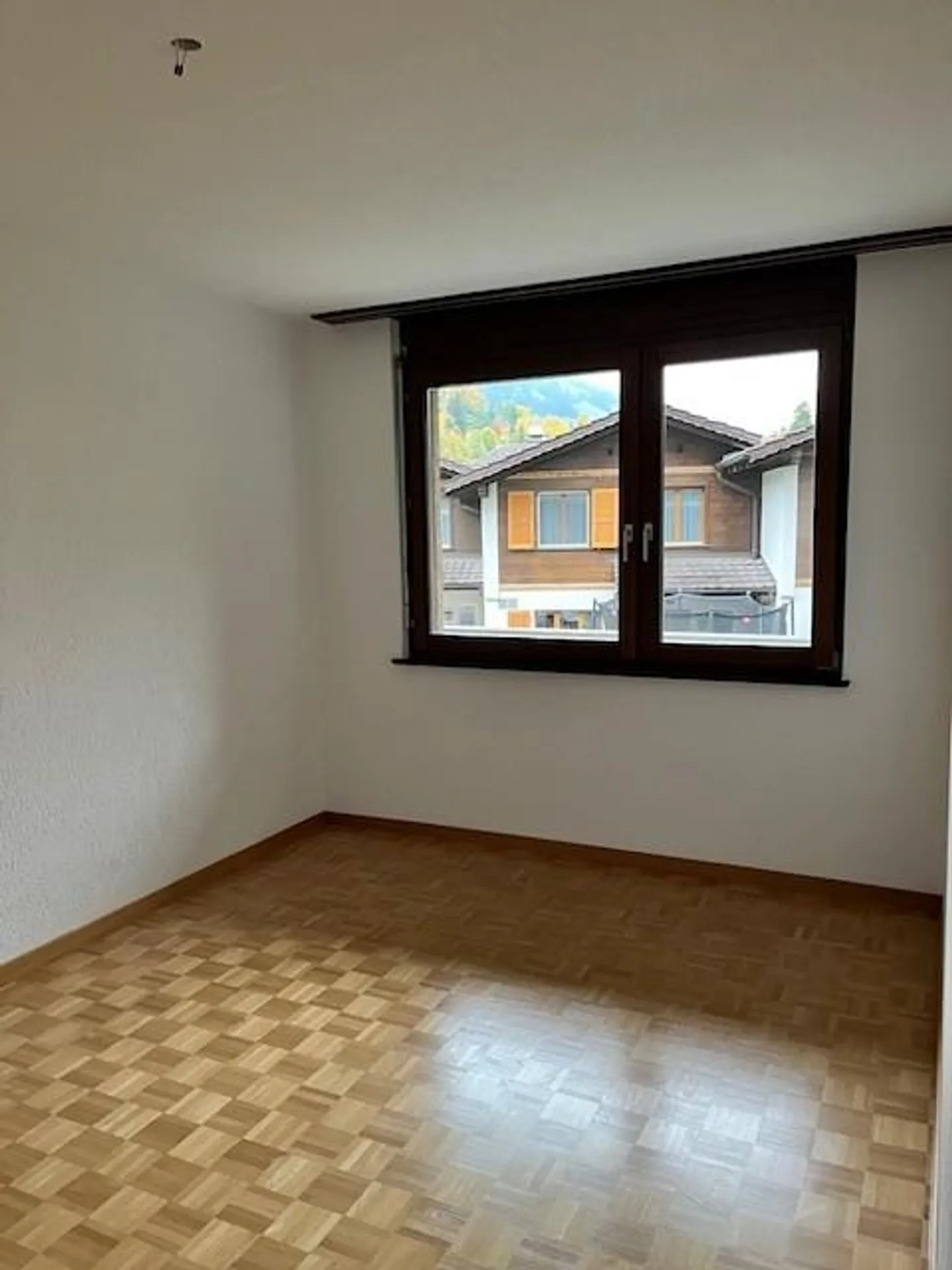 Beau, lumineux appartement 4 pièces à Frutigen - Photo 8 sur 10