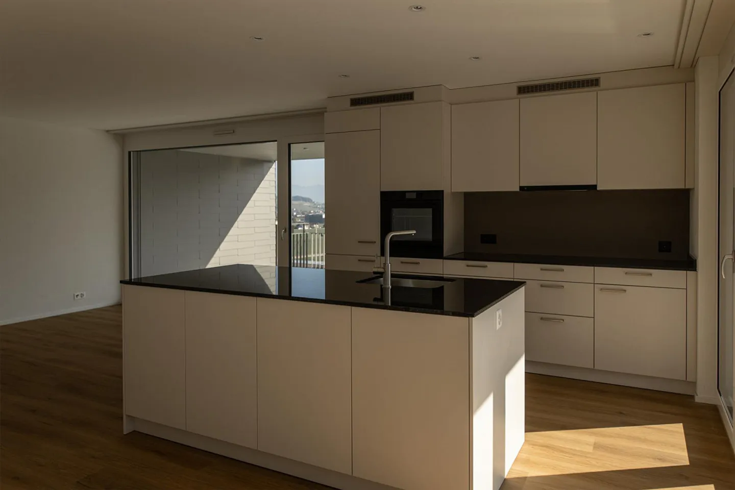 5.5-room apartment in new residential development in a quiet location - Photo 2 of 4