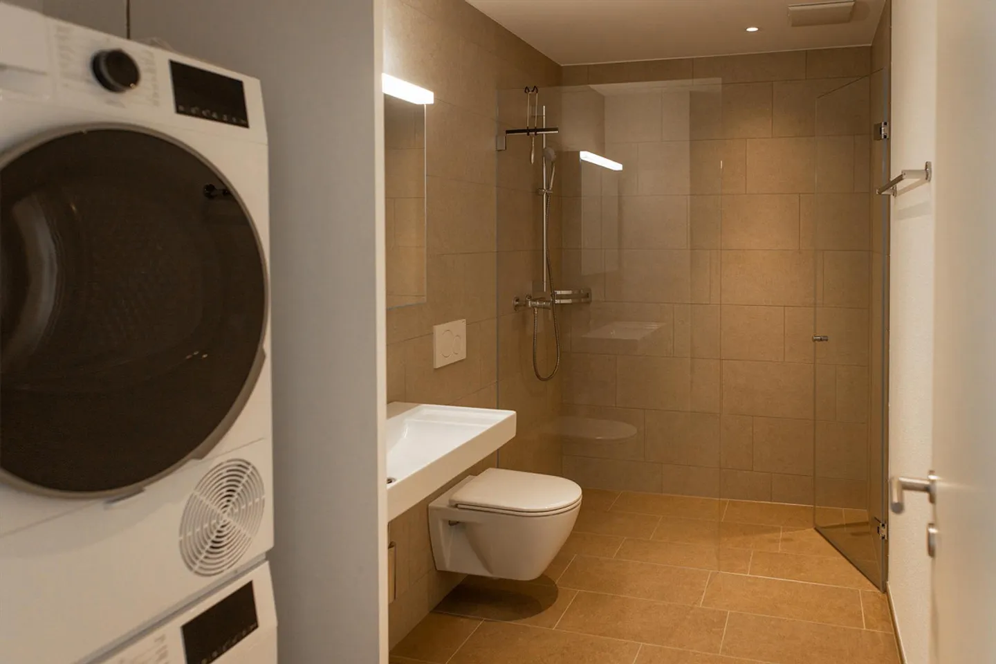 5.5-room apartment in new residential development in a quiet location - Photo 3 of 4