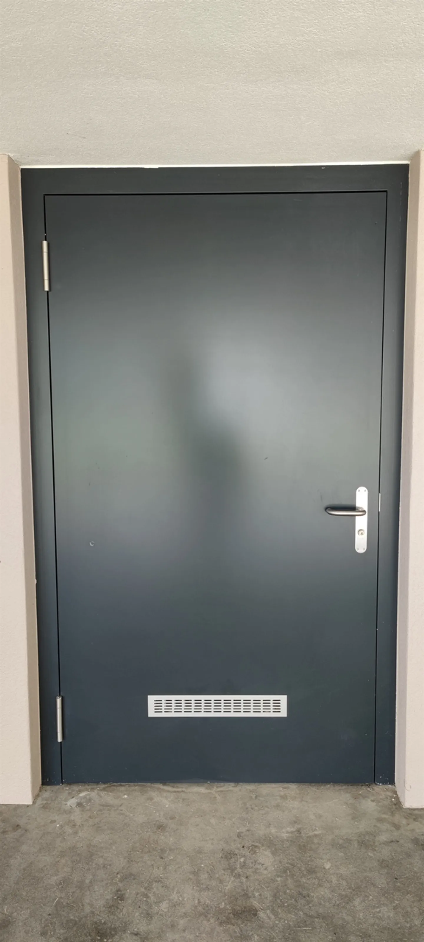 Property for rent - Photo 1 of 2