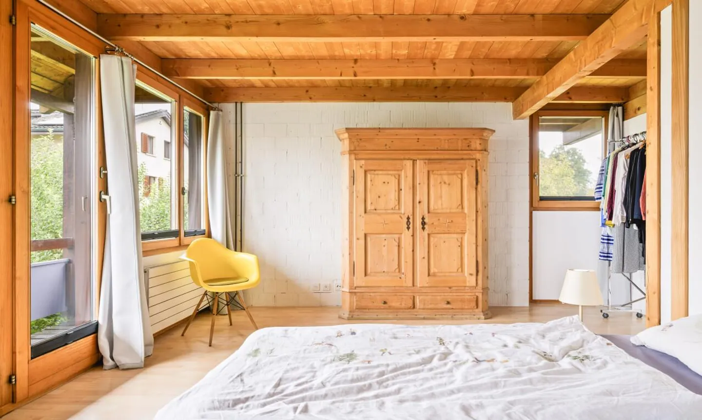 Casa angolare Mönchaltorf - Foto 8 di 13